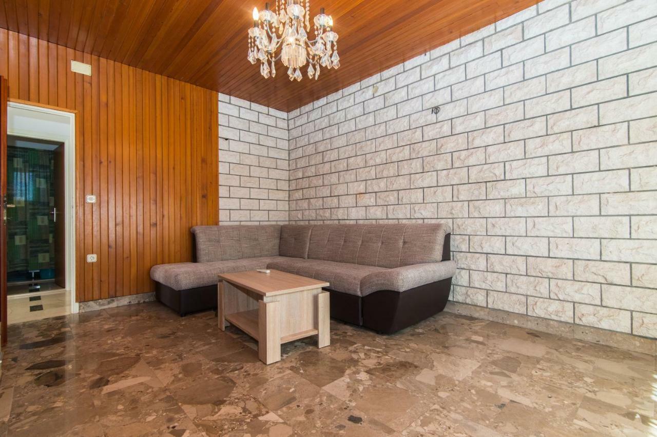 Apartment Jerka Супетар Экстерьер фото